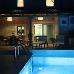 Villa Heritage Rafica 365 Wellness Retreat