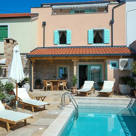 Heritage Rafica 365 Wellness Retreat Villa *
