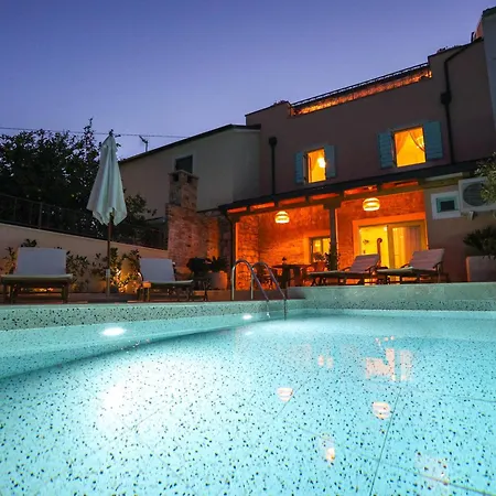 Heritage Rafica 365 Wellness Retreat Božava